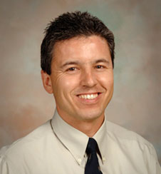 Two Veteran Engineers Named to Management Posts at NASA Dryden