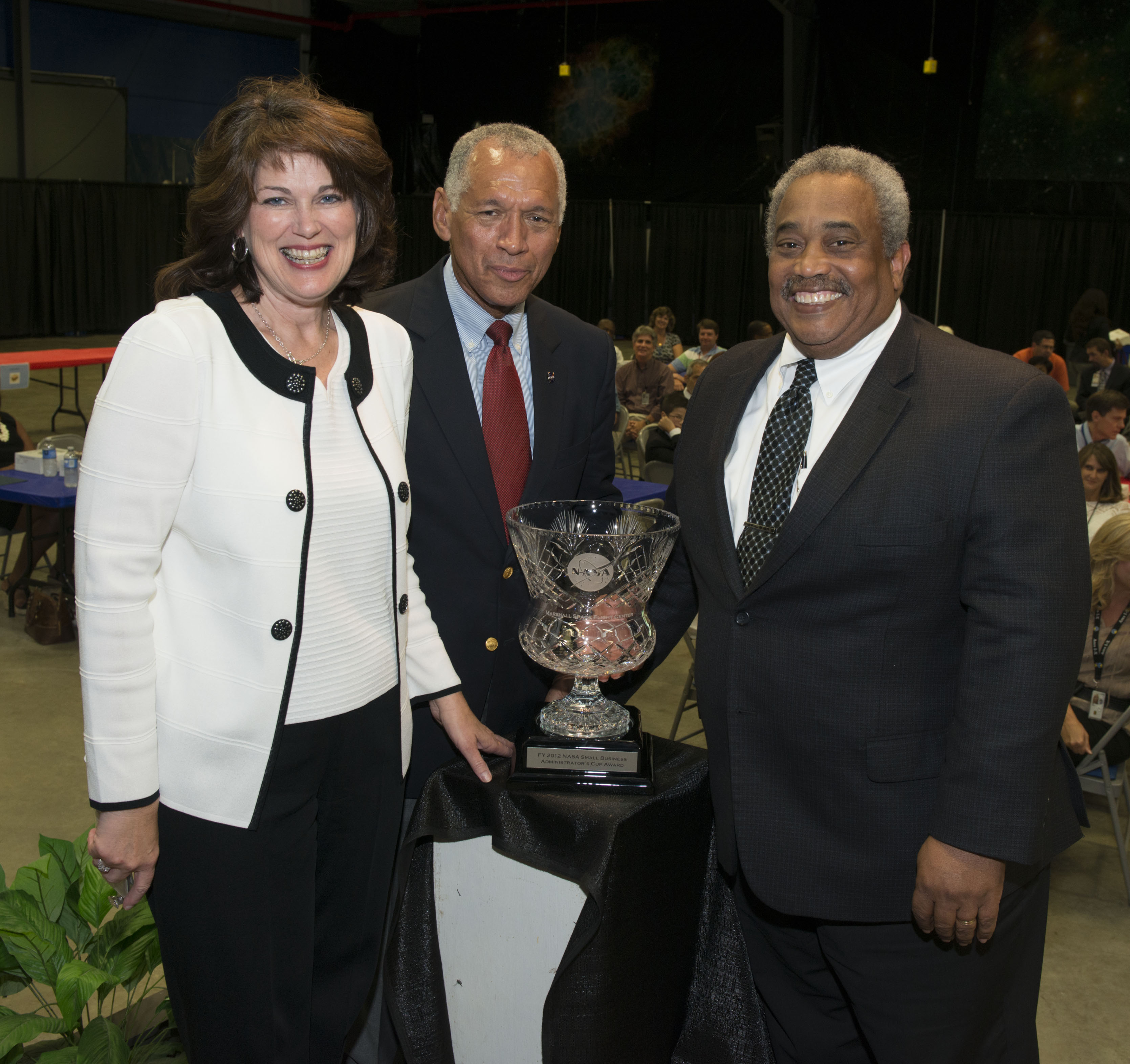NASA’s Marshall Center Honored With Small Business Administrator’s Cup Award