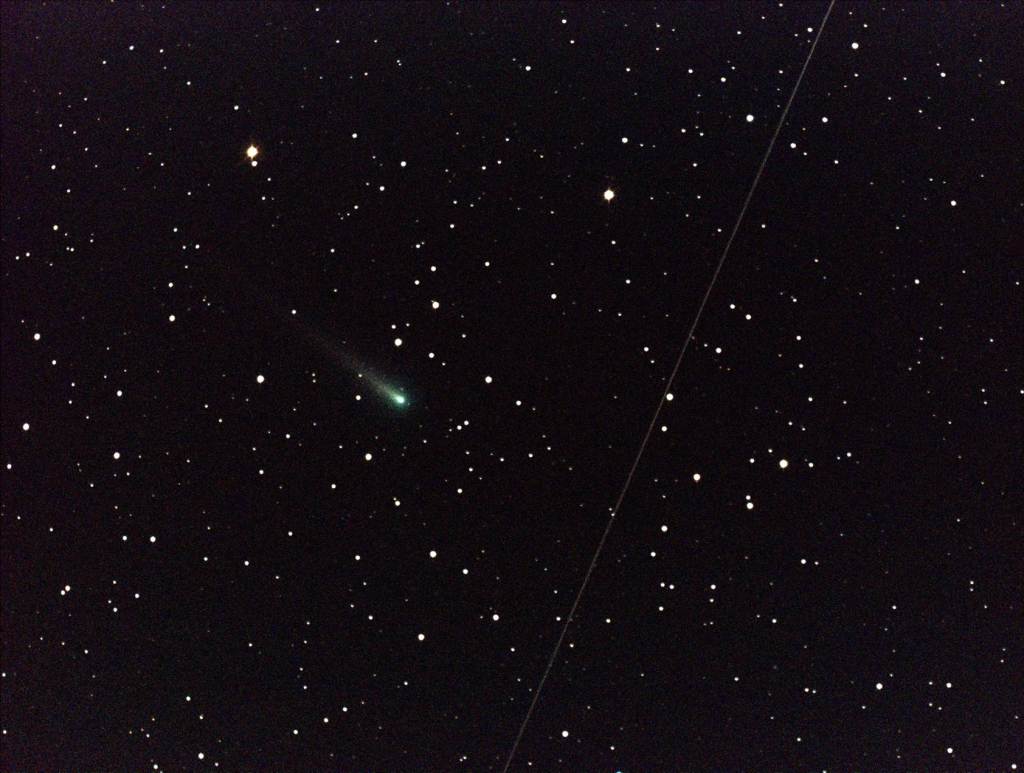 
			Comet Ison Roars Through Leo - NASA			