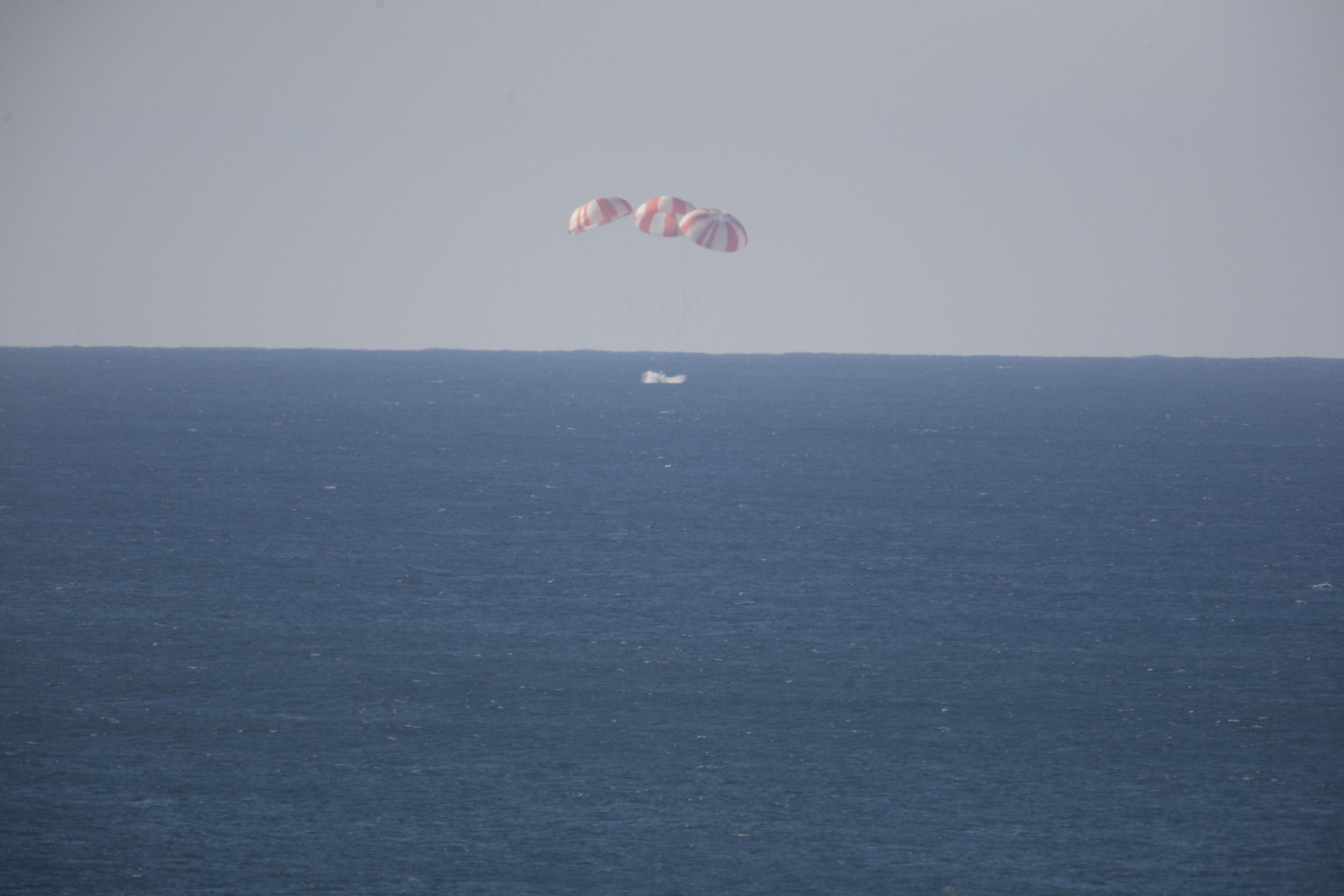 NASA Commercial Crew Partner SpaceX Tests Dragon Parachute System
