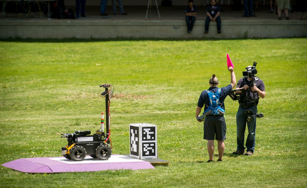 Citizen Inventor Teams Return To Compete For $1.5 Million At NASA’s 2014 Sample Return Robot Challenge