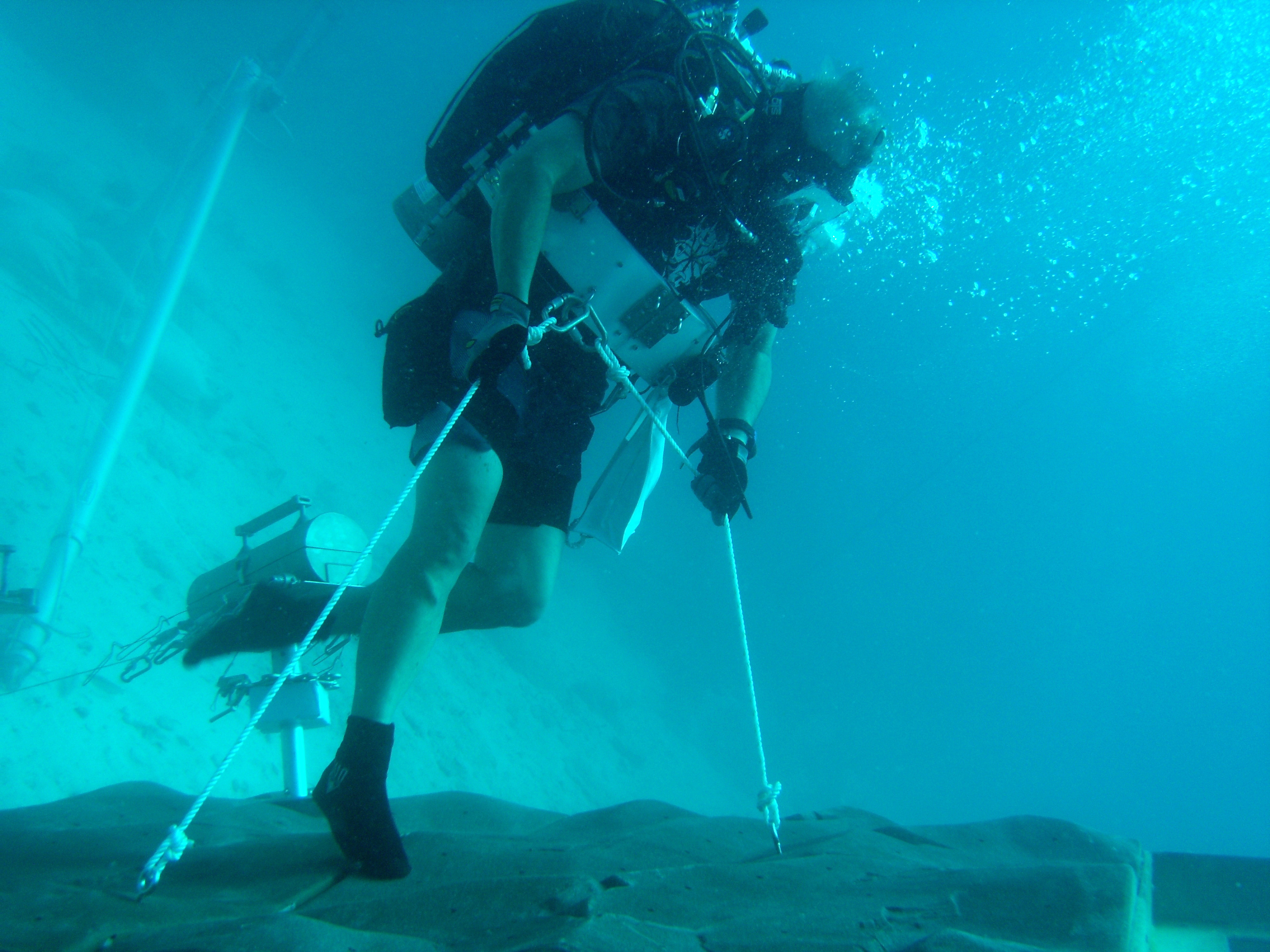 International Undersea Crew Available for Live Satellite Interviews