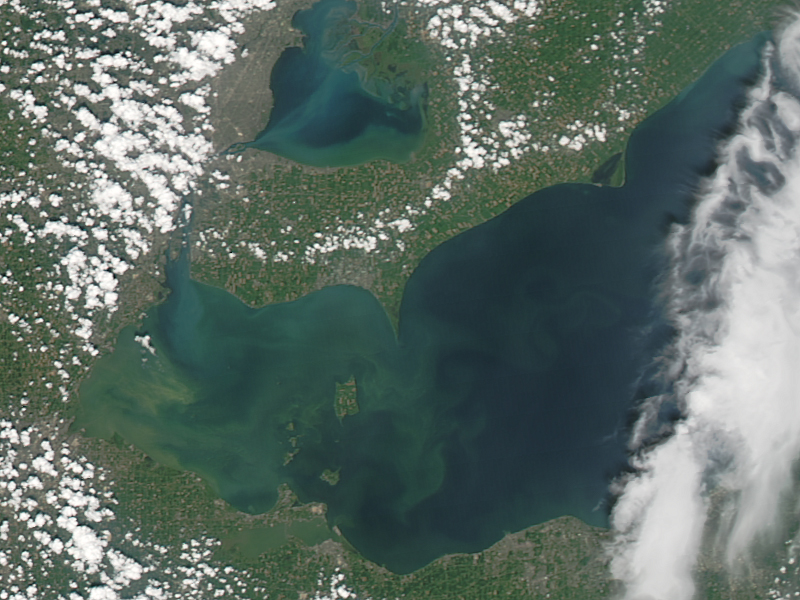 NASA Glenn and Partners Studying Lake Erie Algal Bloom