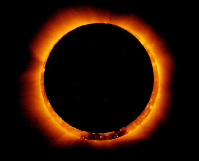 On Jan. 4, 2011, the Hinode satellite viewed an annular solar eclipse.