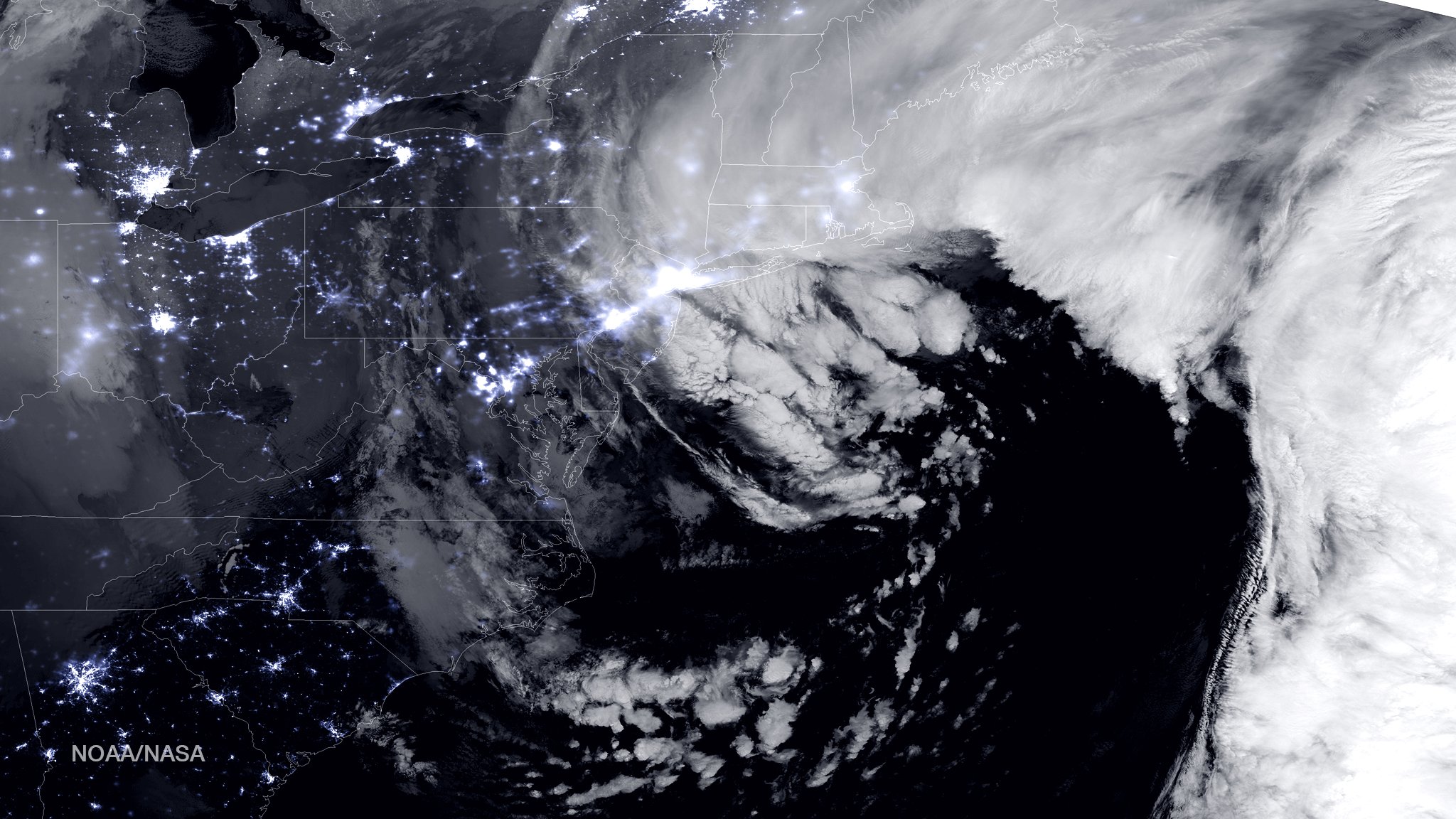Infrared imagery from the NASA-NOAA's Suomi NPP satellite