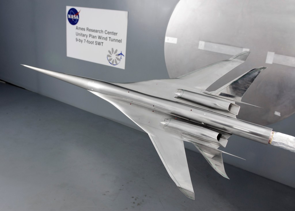 
			Sonic Boom Heads for a Thump - NASA			