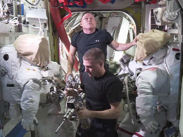 Astronauts Barry Wilmore and Terry Virts