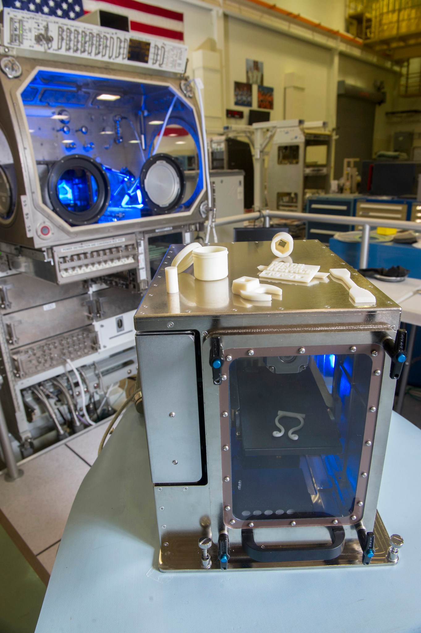 NASA funds lab to demonstrate 'replicator' 3D printer to produce cartilage  in space