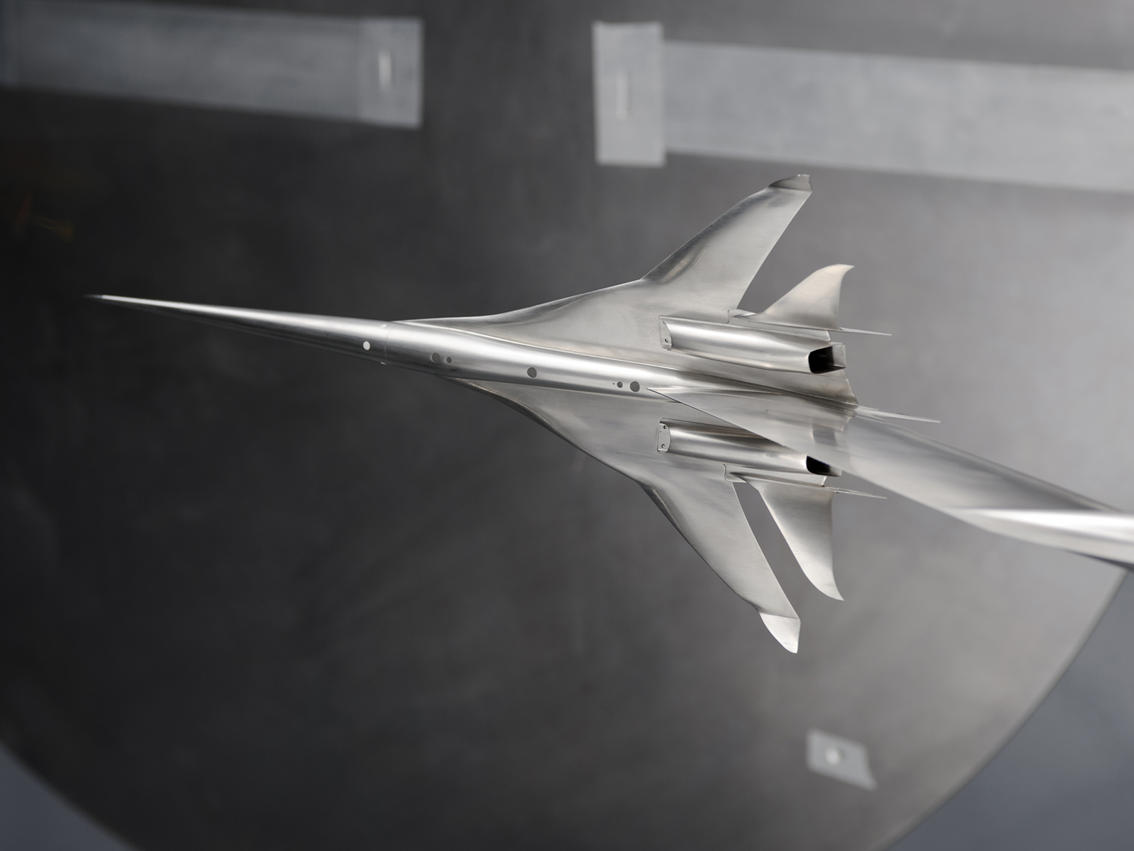 Model of Quiet Experimental Validation Concept low Boom aircraft in Wind Tunnel