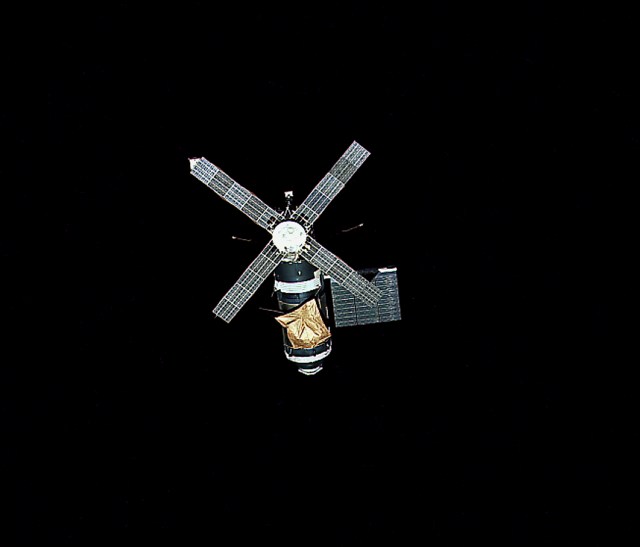 The Skylab space station appears in the blackness of space as it orbits Earth