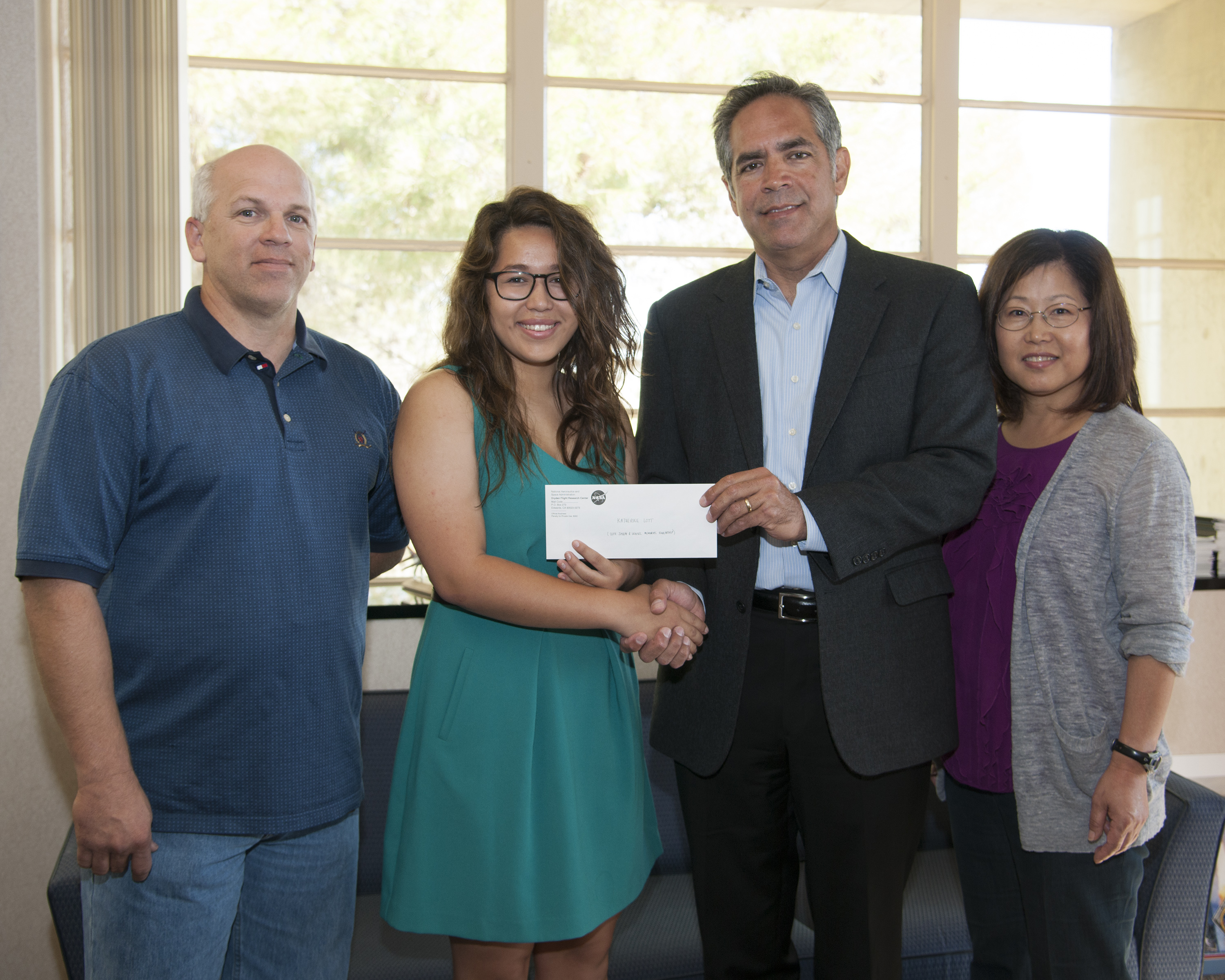 Katherine Lott Awarded NASA Armstrong Employee Scholarship - NASA