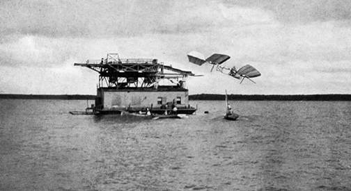 Samuel Langley's aerodrome has an unsuccessful first flight in 1903 just months before the Wright brothers fly at Kitty Hawk.