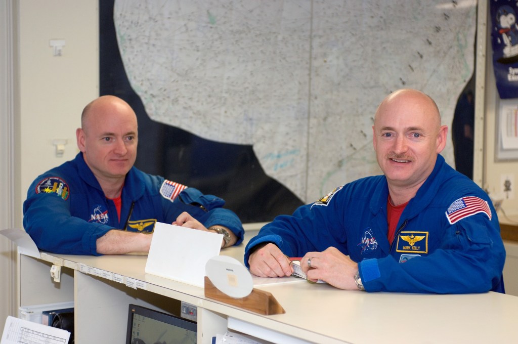 Astronaut Twins Available for Interviews about Yearlong Space Station Mission, Health Study