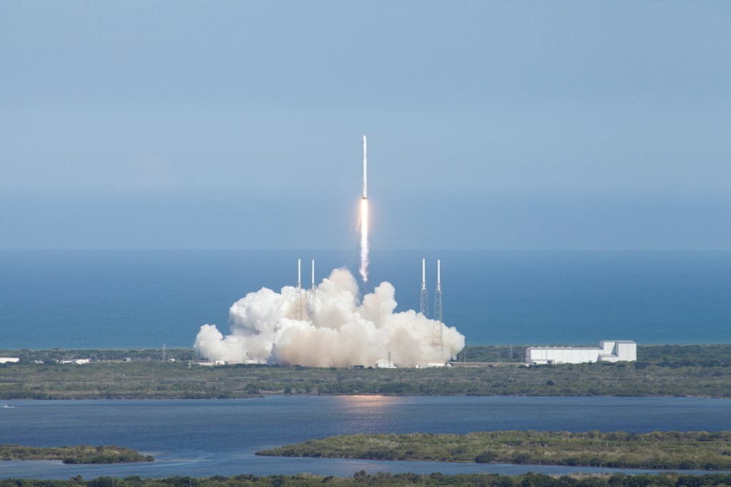 Research for One-Year Space Station Mission Among NASA Cargo Launched Aboard SpaceX Resupply Flight