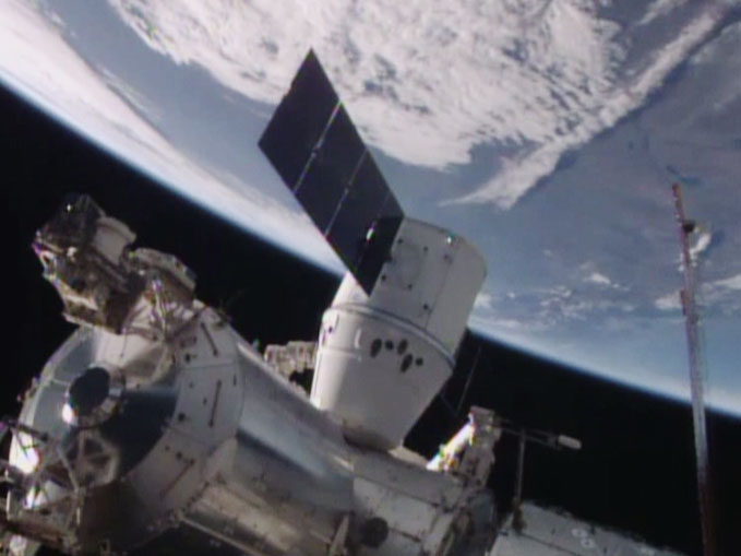 SpaceX Dragon Installation