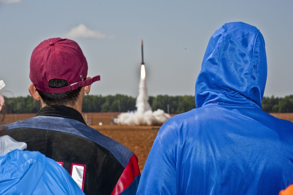 NASA Selects University and College Student Teams for High-Powered Rocket Challenge