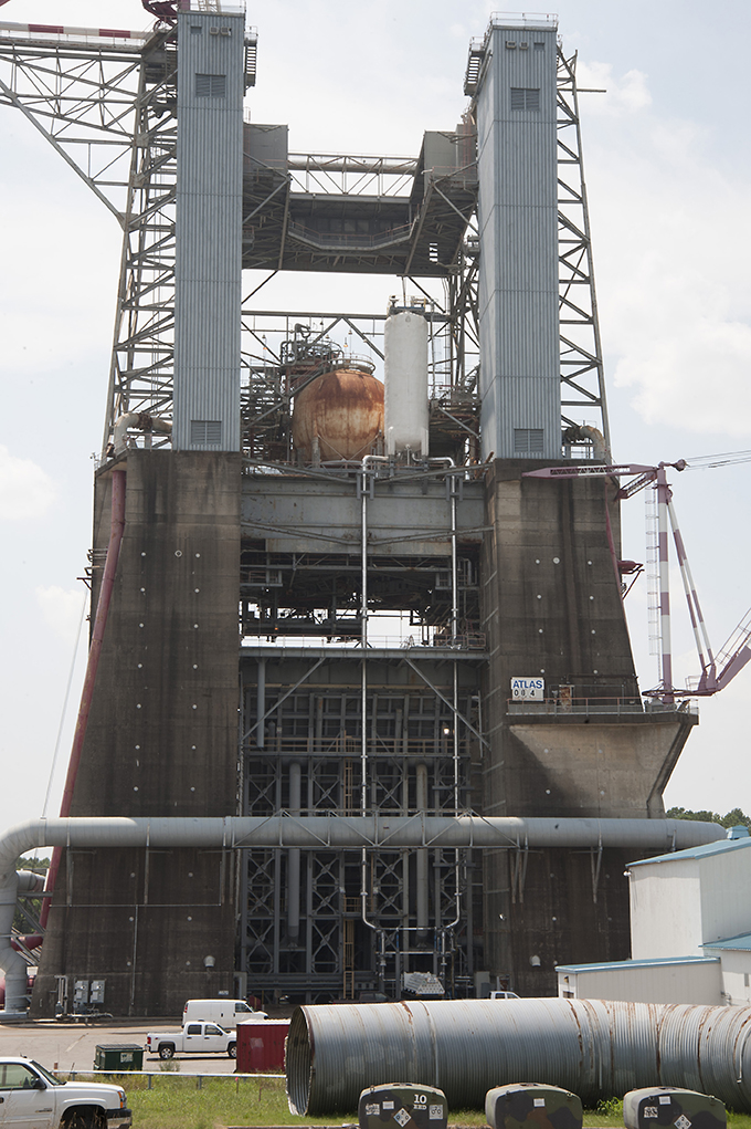 A full-scale replica of the SLS liquid oxygen tank feed system is set up on one of the Marshall Center's test stands.