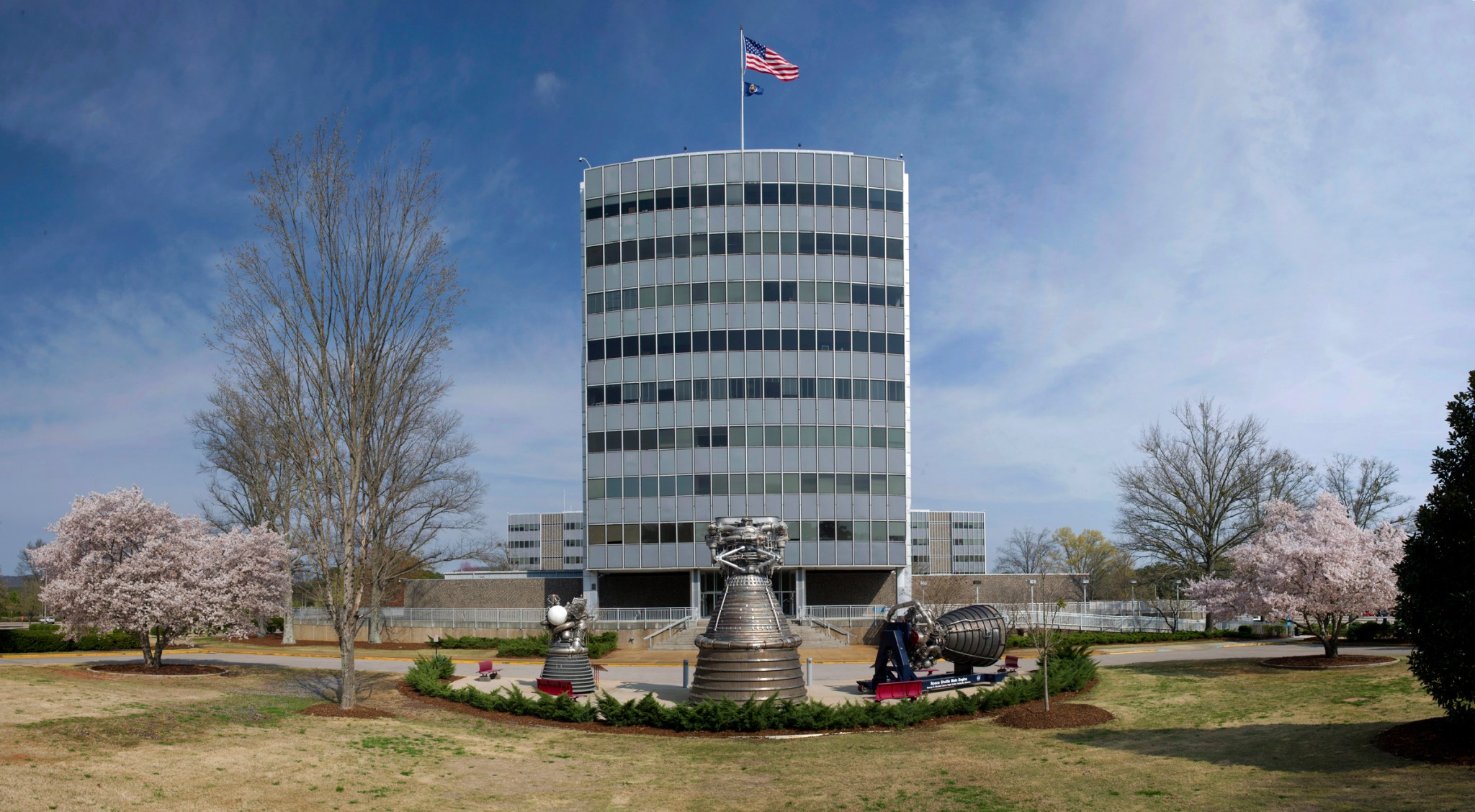 The former Marshall Space Flight Center Administrative Complex (Building 4200)