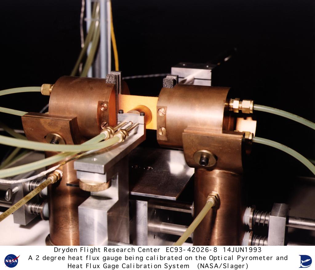 Closeup of a heat flux gauge being calibrated.