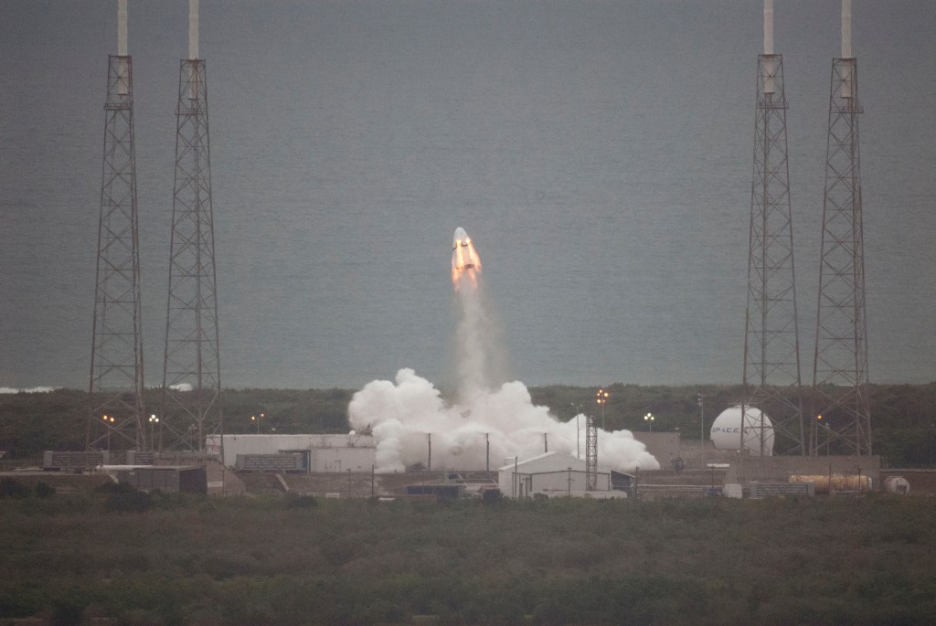 SpaceX Demonstrates Astronaut Escape System for Crew Dragon Spacecraft
