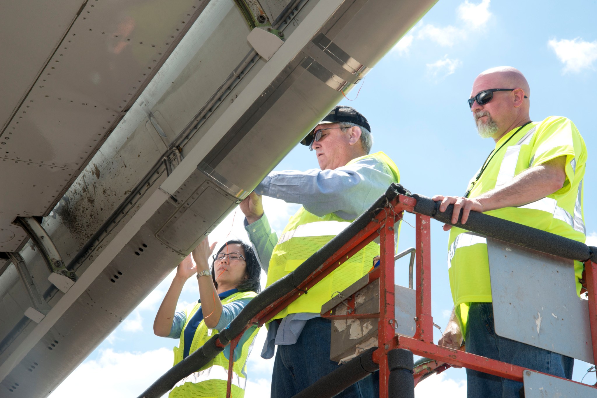 NASA tests aircraft wing non-stick coatings