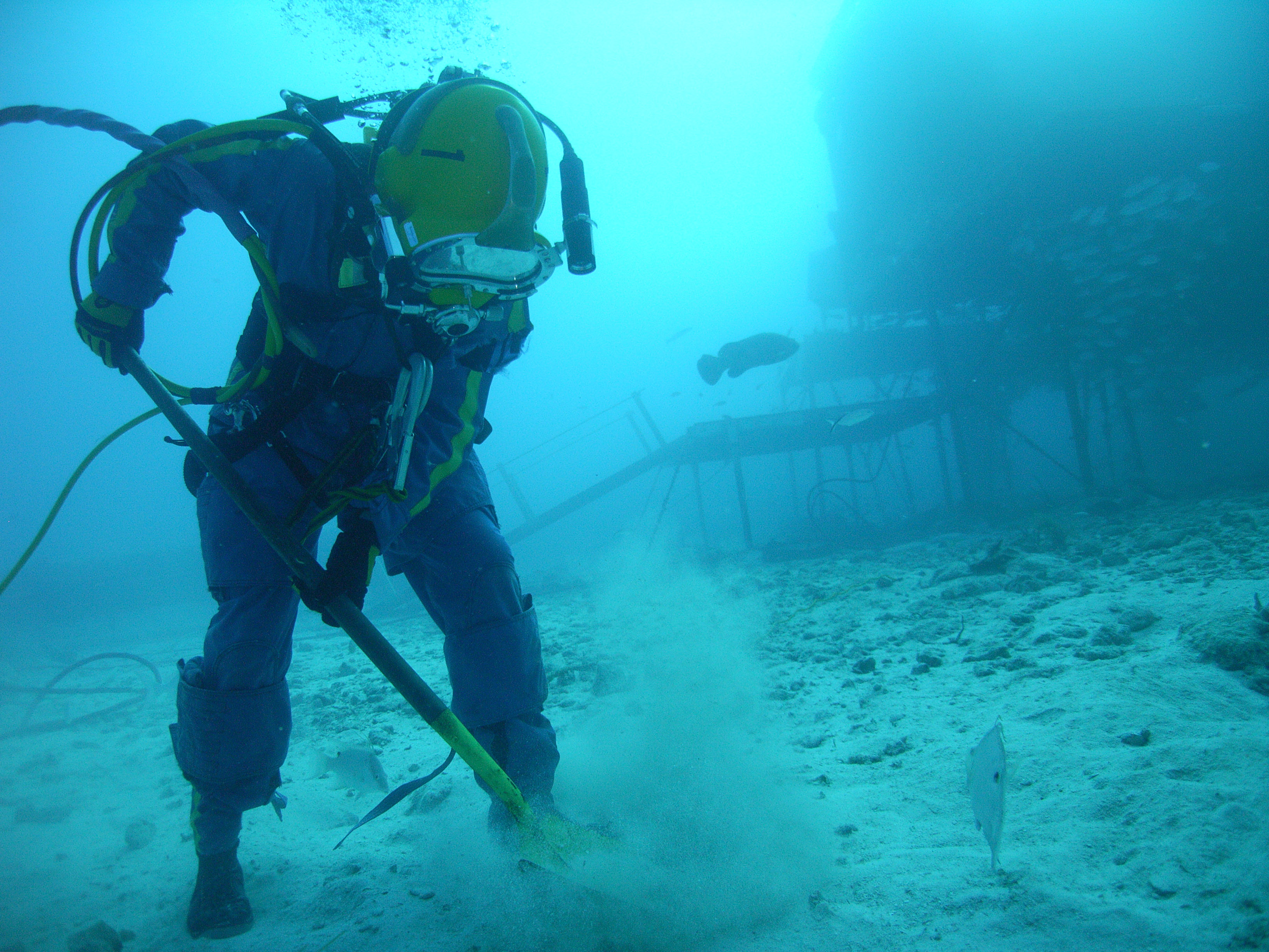 II. Understanding the Challenges of Diving in Extreme Conditions