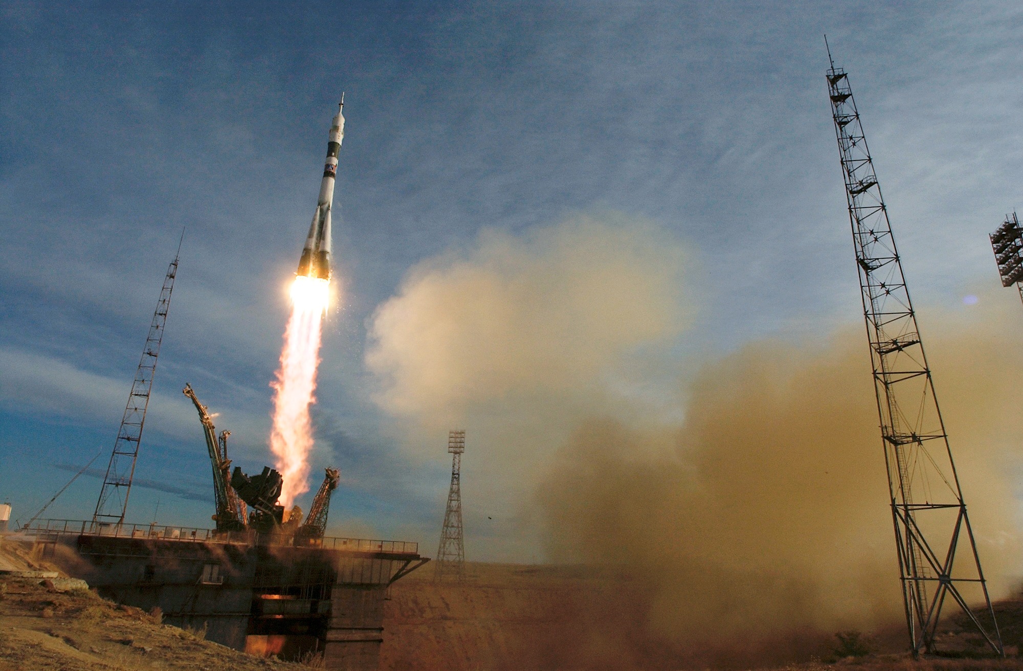 The Soyuz TMA-5 spacecraft blasts off