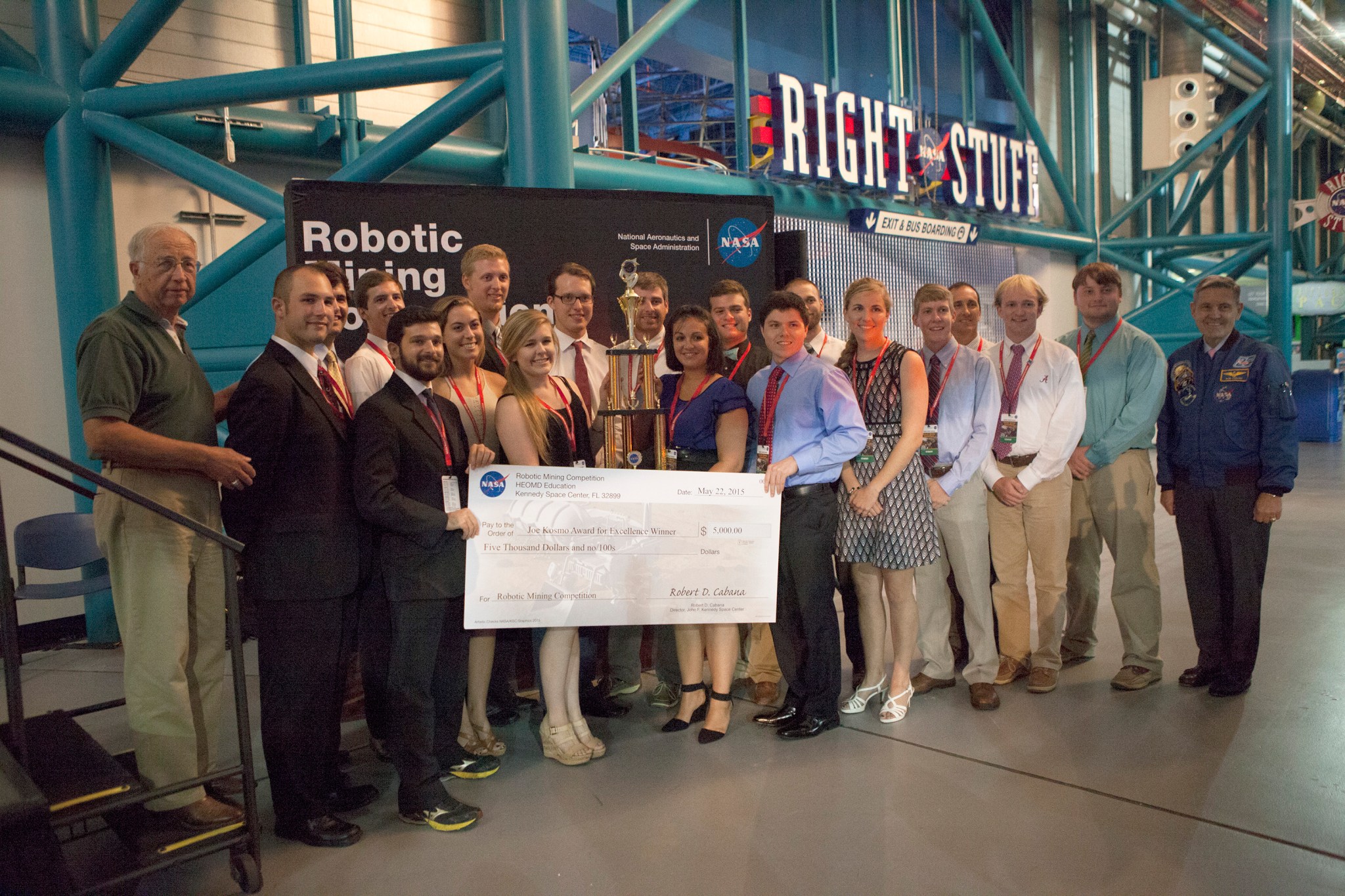 Team Astrobotics from the University of Alabama are the top winners.