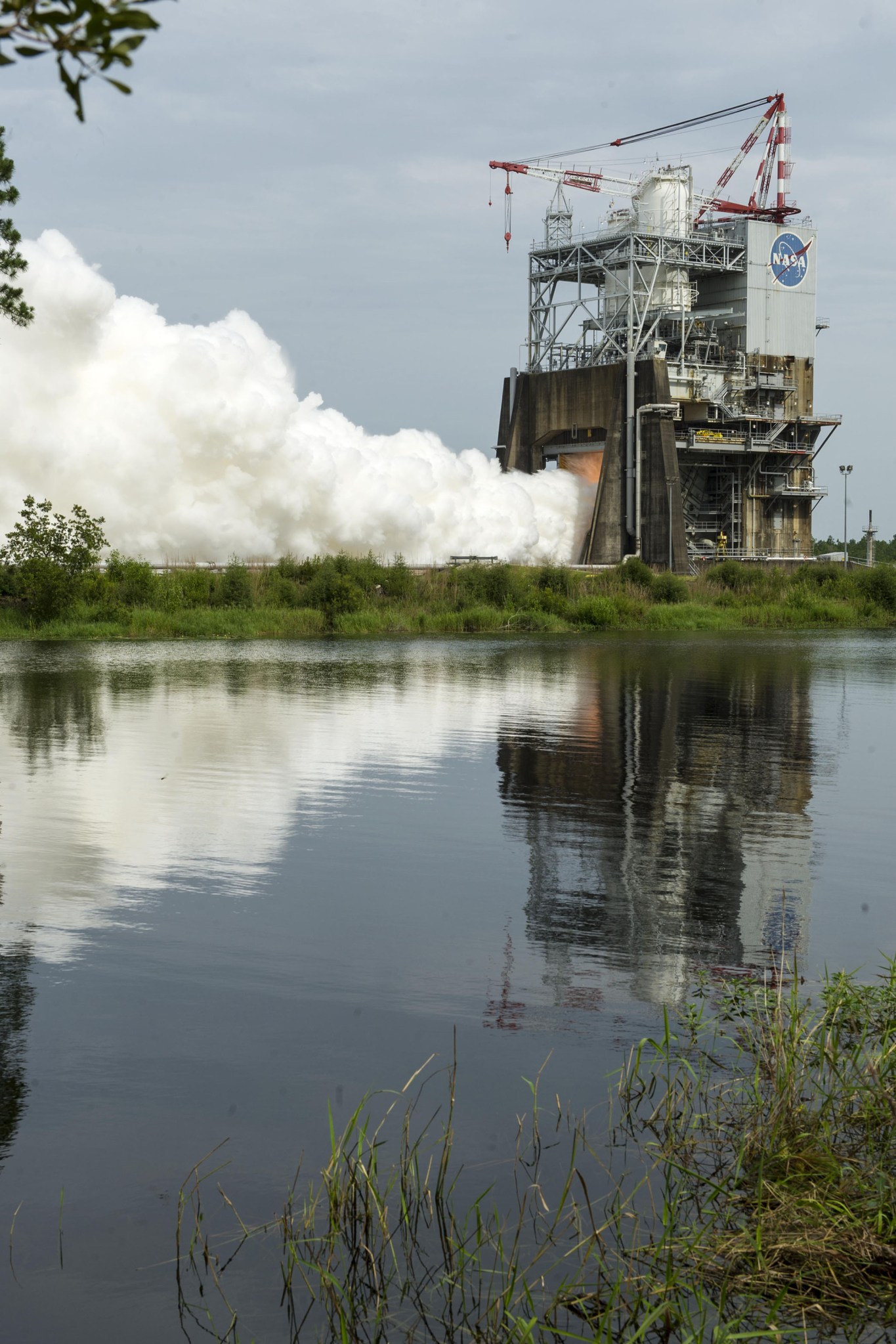 test firing of RS-25 at SSC on June 25, 2015