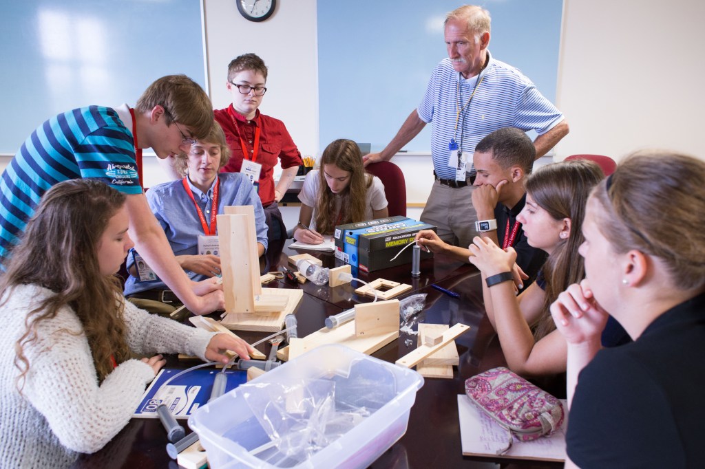 Virginia Space Coast Scholars return to Wallops for final Summer Academy of 2015