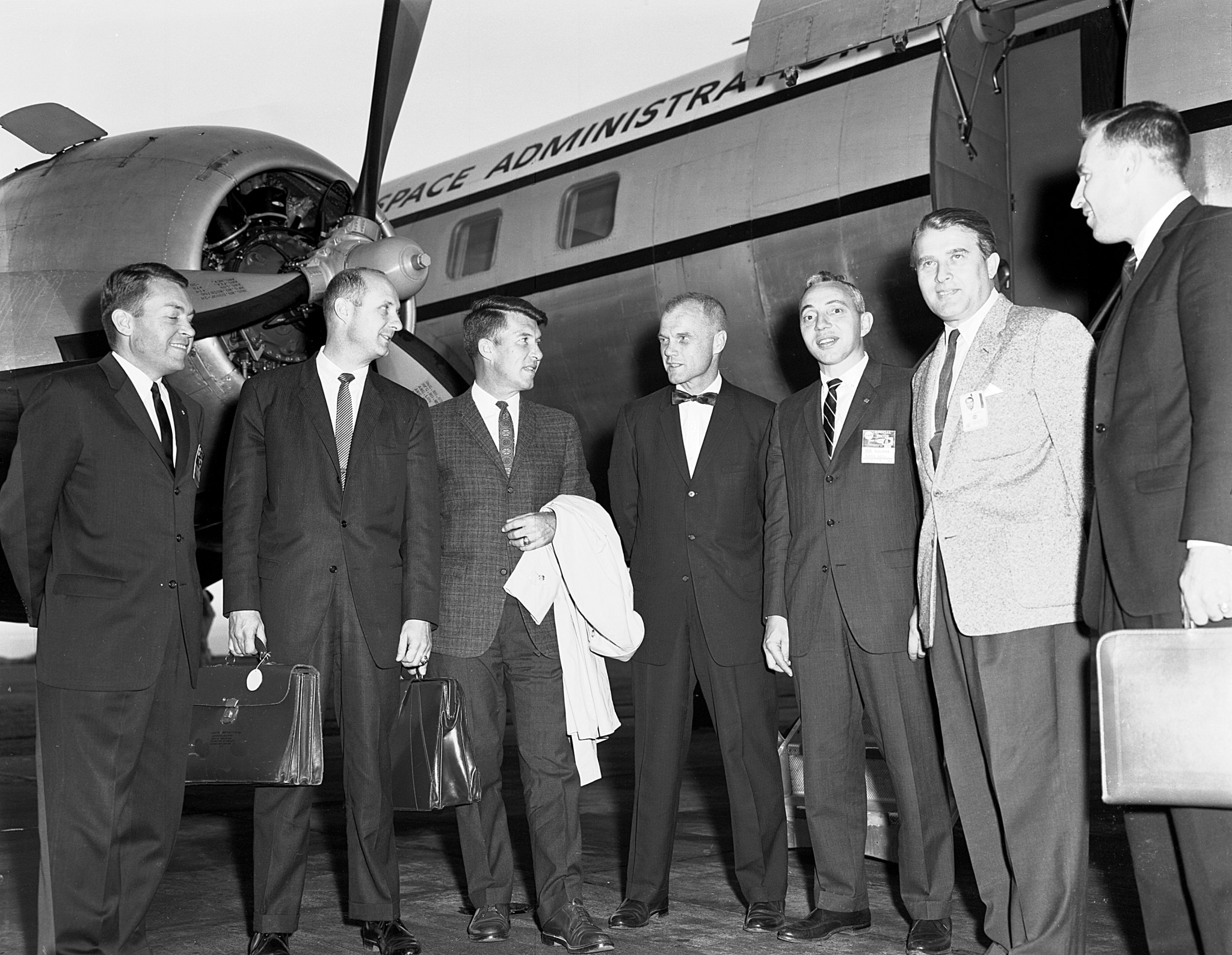 In 1962, MSFC Director Dr. Wernher von Braun meets with five astronauts and Brainerd Holmes