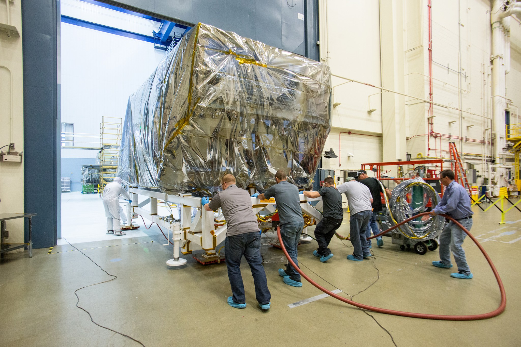 Wrapped up ISIM structure pushed back to the clean room