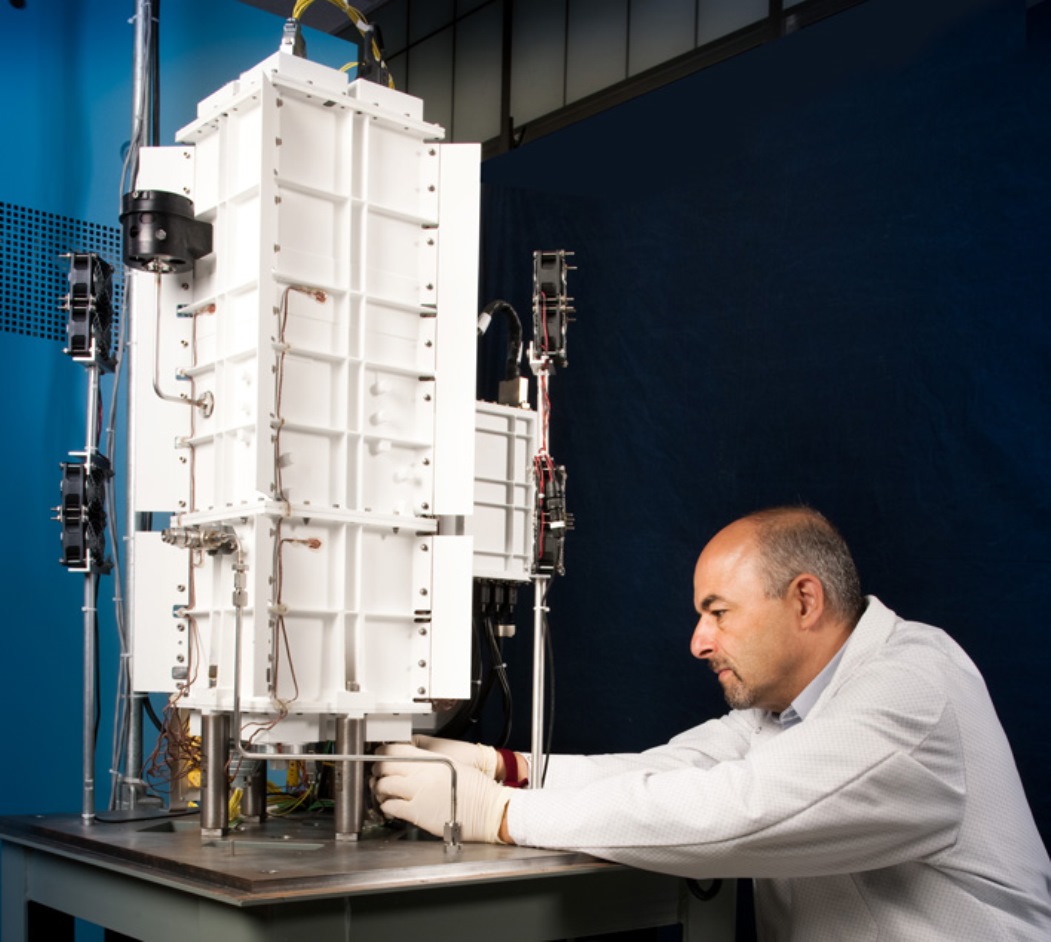 A Stirling generator is tested at Glenn Research Center