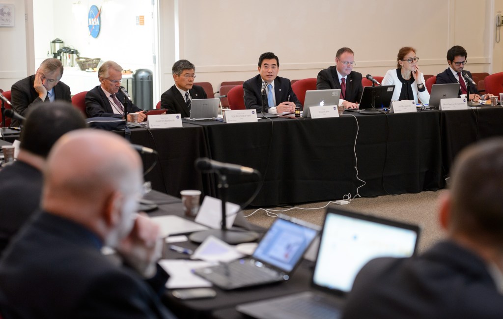 NASA, Global Aviation Leaders Talk Green Aviation and More at Annual Summit