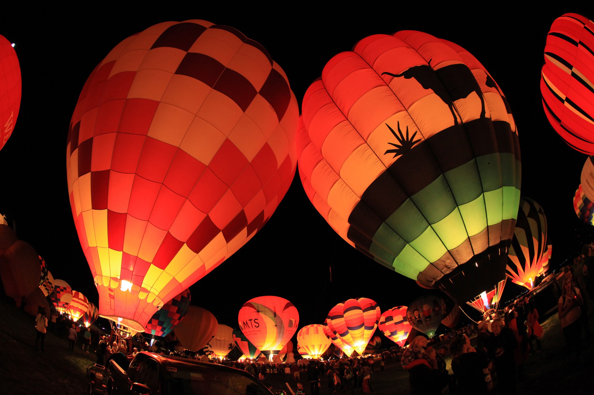 Evening Night Glow events include a coordinated effort for all the balloons light up at once.