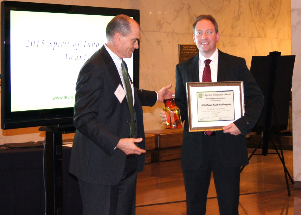 Scott Zemerick accepts the TechConnectWV Innovator of the Year Award