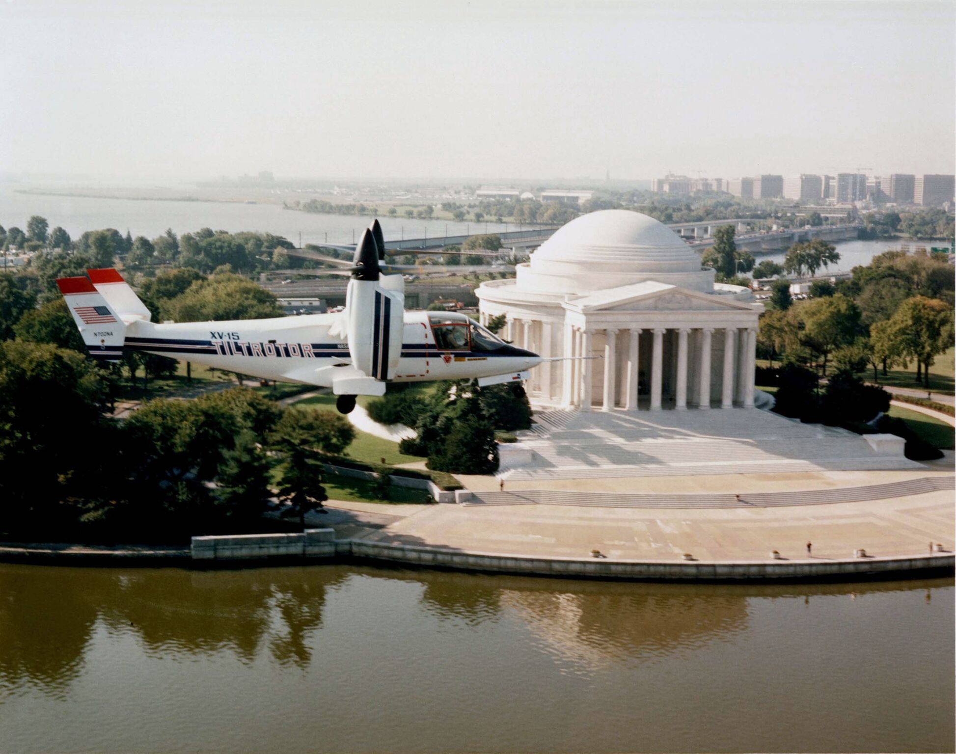 The XV-15 in flight by the Jefferson Memorial.