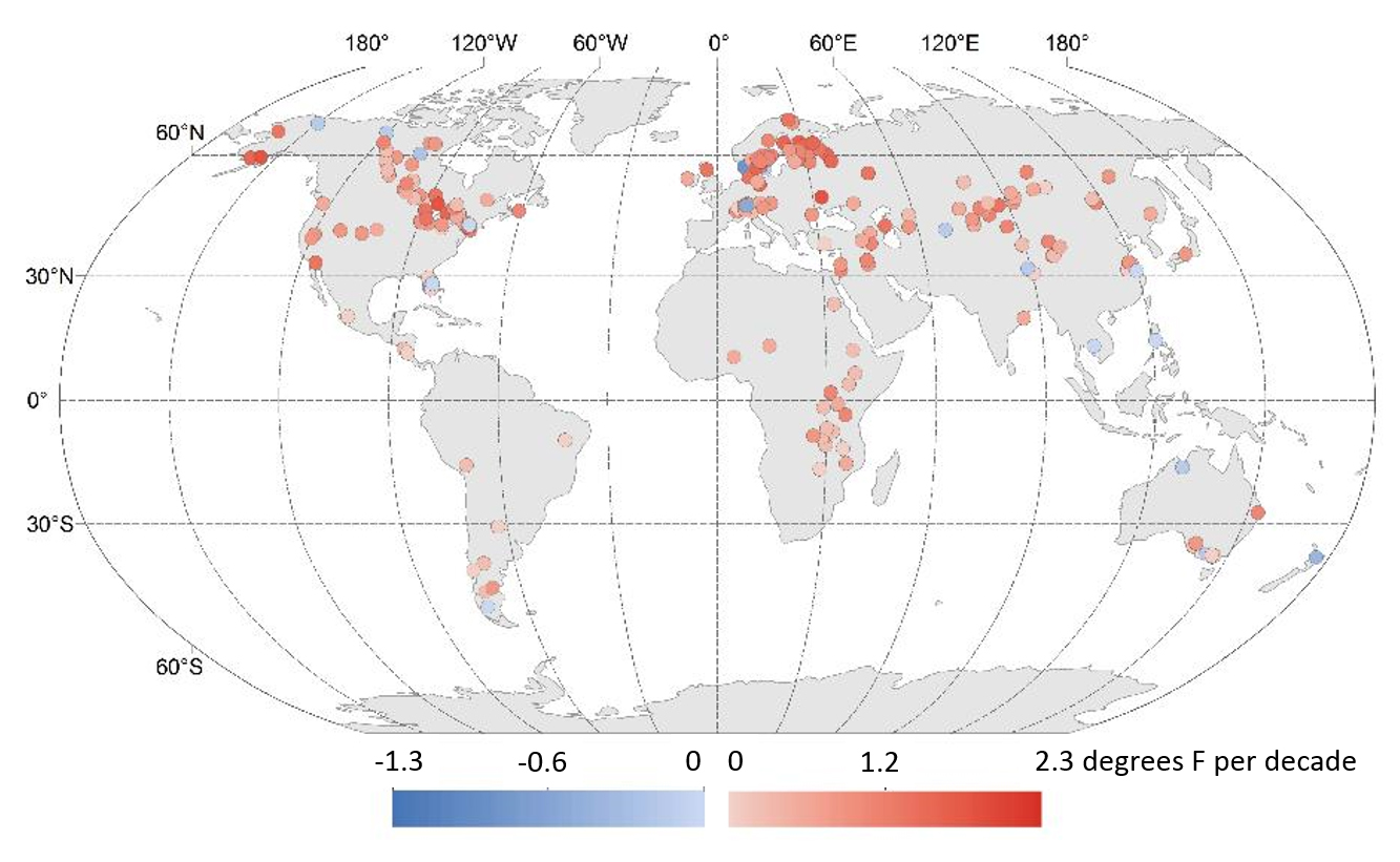 Global lake temperature map