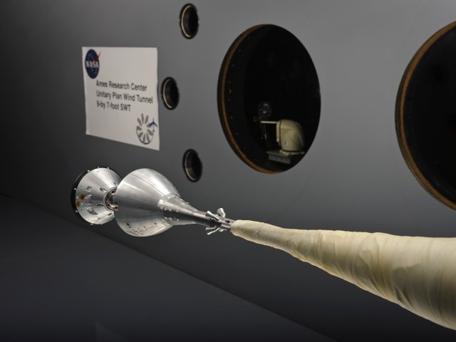 model of space capsule mounted in Wind Tunnel