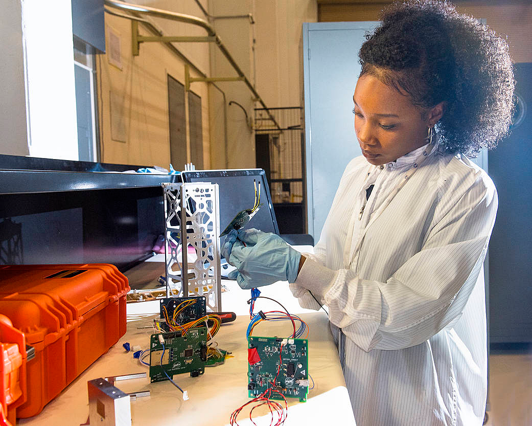 Attract students to STEM through unique learning opportunities that spark interest and provide connections to NASA’s mission and work.