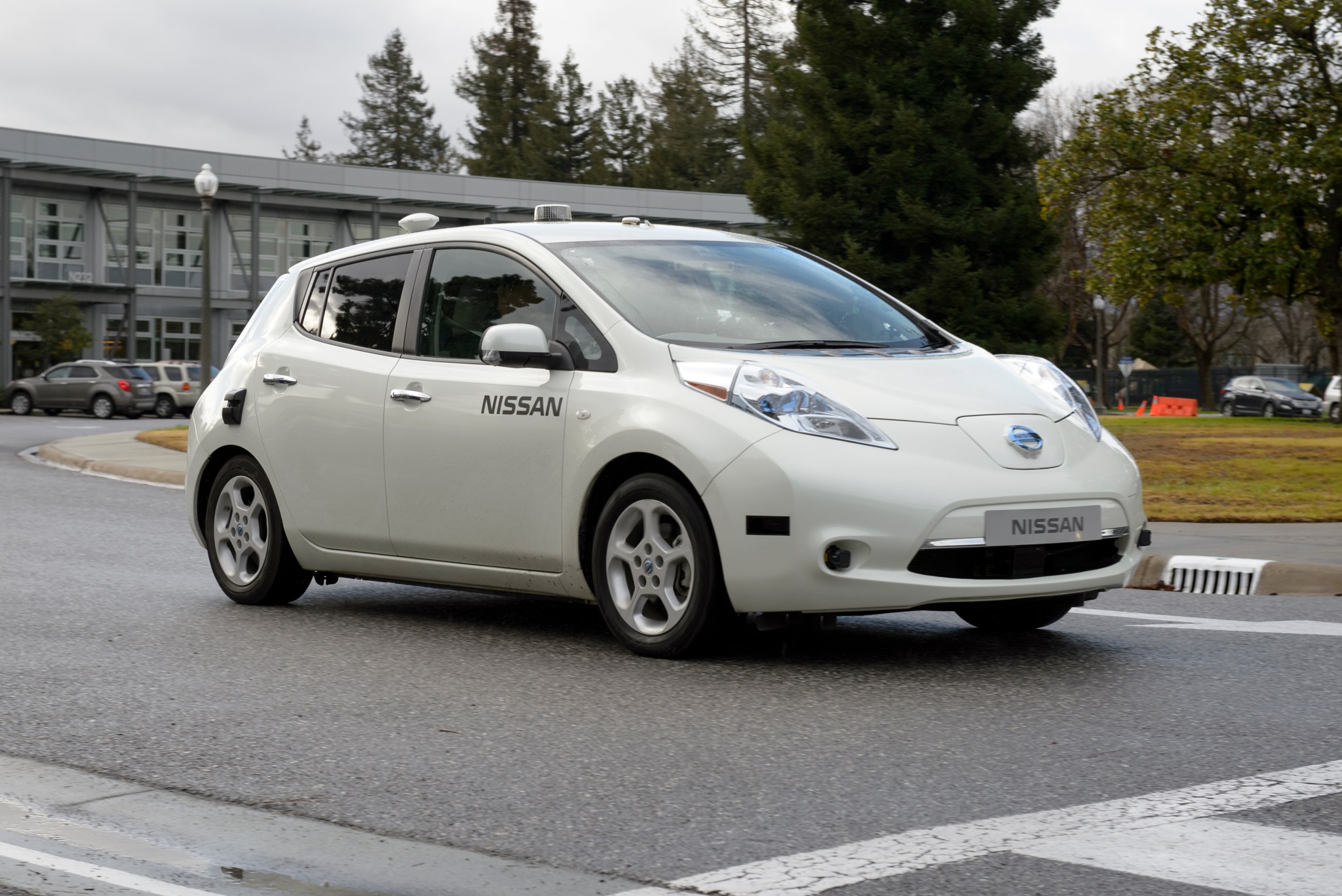 Nissan test drives NASA space technology.Ames