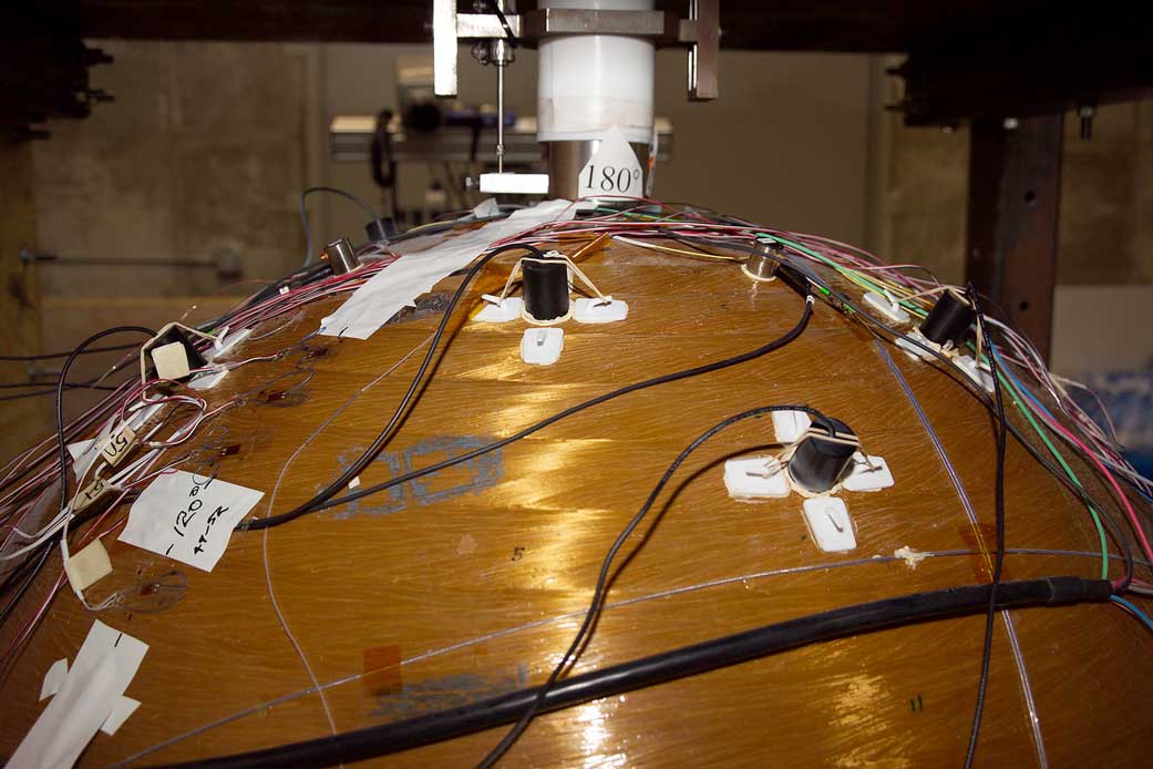 Acoustic emission sensors mounted on a pressure vessel. 