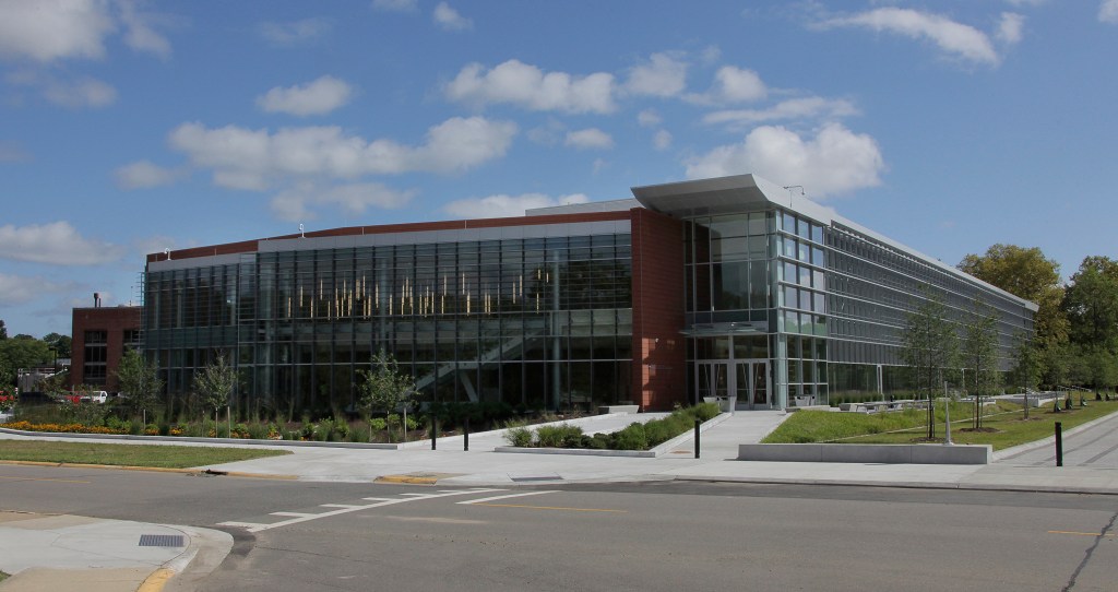 NASA to Unveil New Engineering Center and Demo Asteroid Redirect Hardware