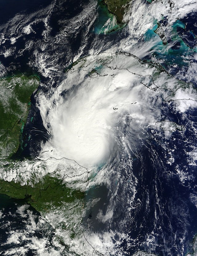 
			NASA'S NEEMO Mission Ending Early Due To Hurricane Rina - NASA			