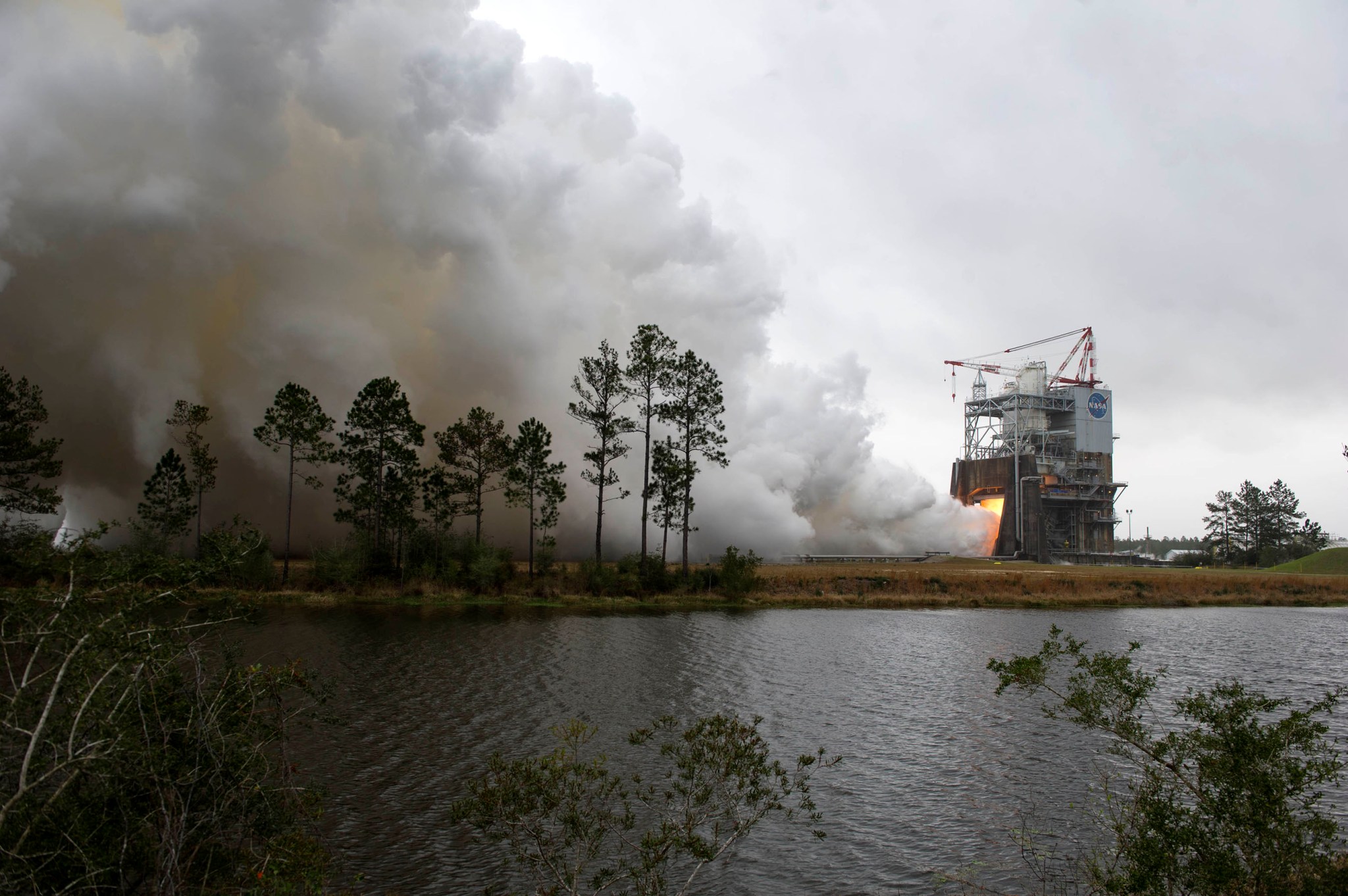 RS-25 rocket engine