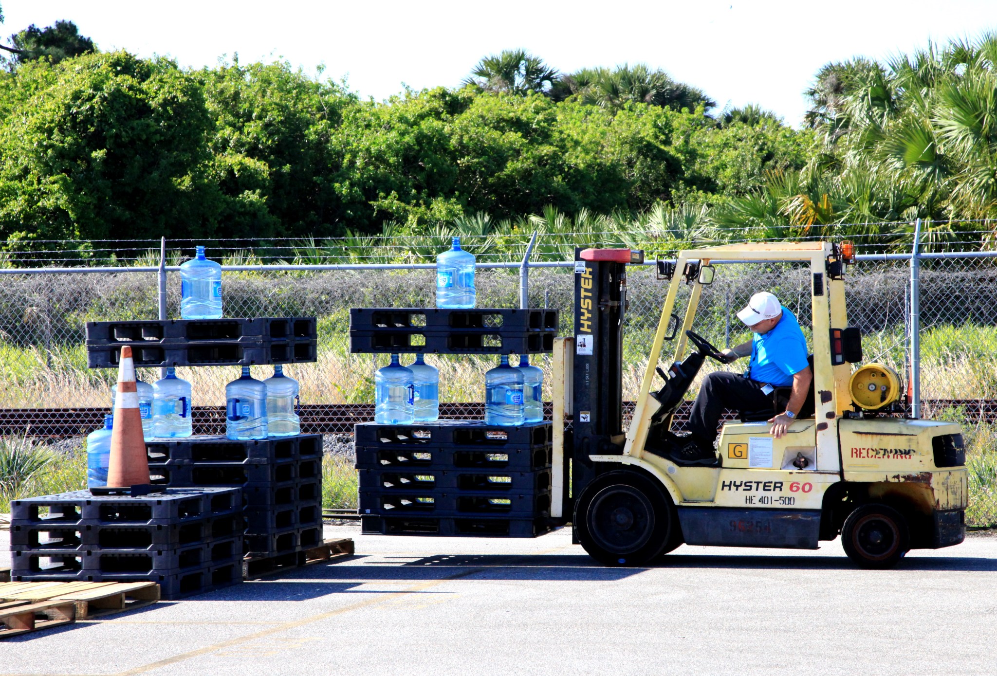 Forklift lift and stack test
