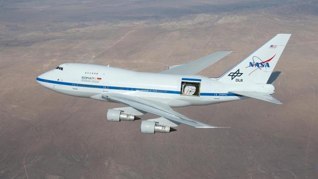 SOFIA is a Boeing 747SP jetliner modified to carry a 100-inch diameter telescope.