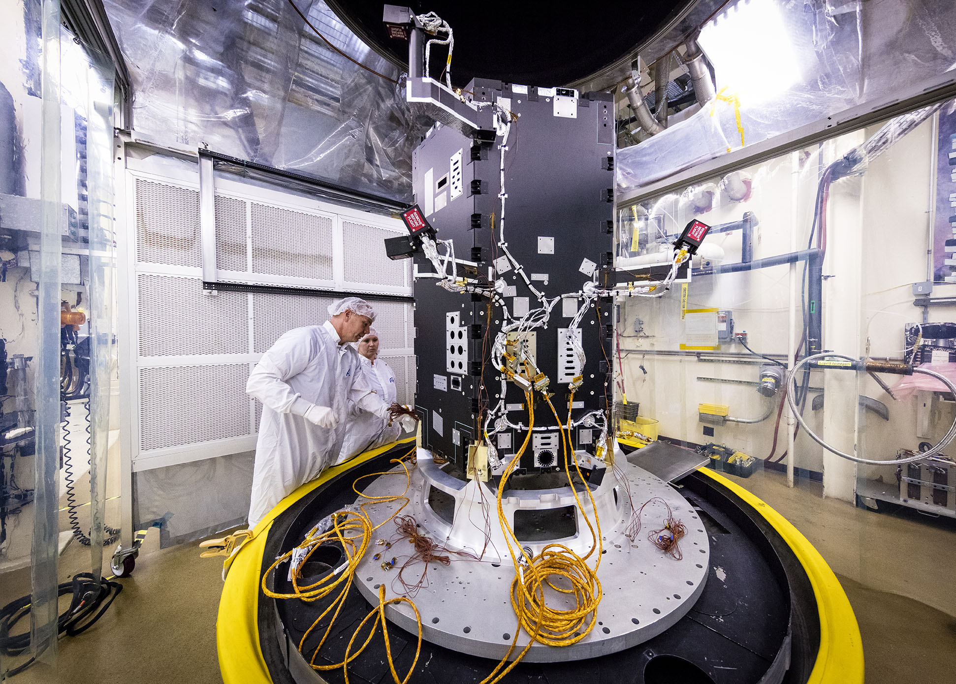 Solar Probe Plus undergoes preparation for testing