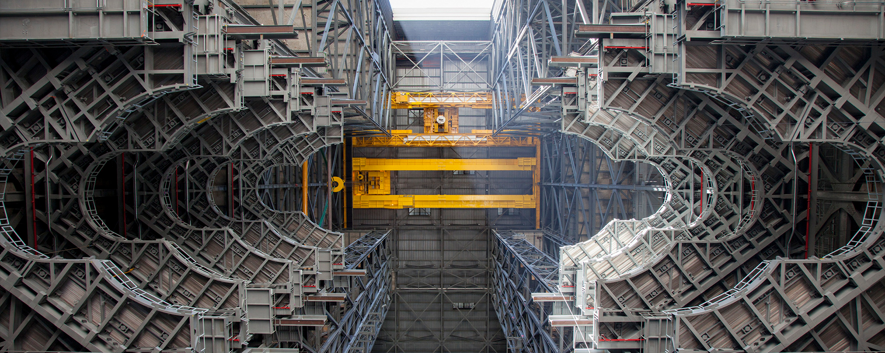 Work Platforms in the Vehicle Assembly Building