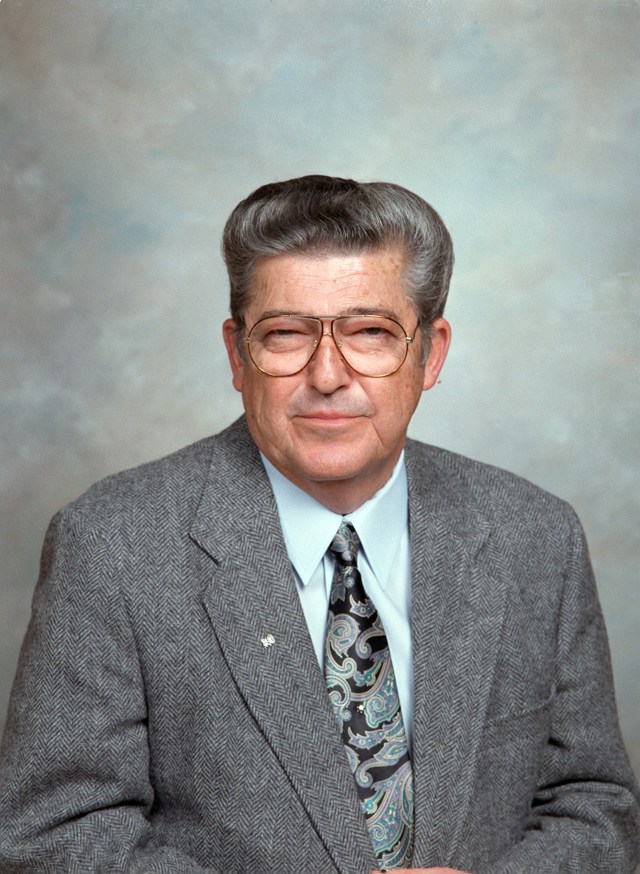 Portrait of Gene Porter Bridwell